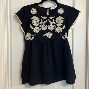 THML. Black top w/white embroidery. XS. Keyhole back.